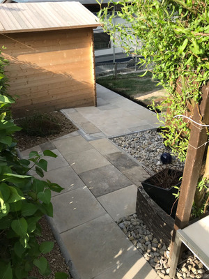 Gartenhaus-Gartenumgestaltung-2_Buerki-Garten-Bau
